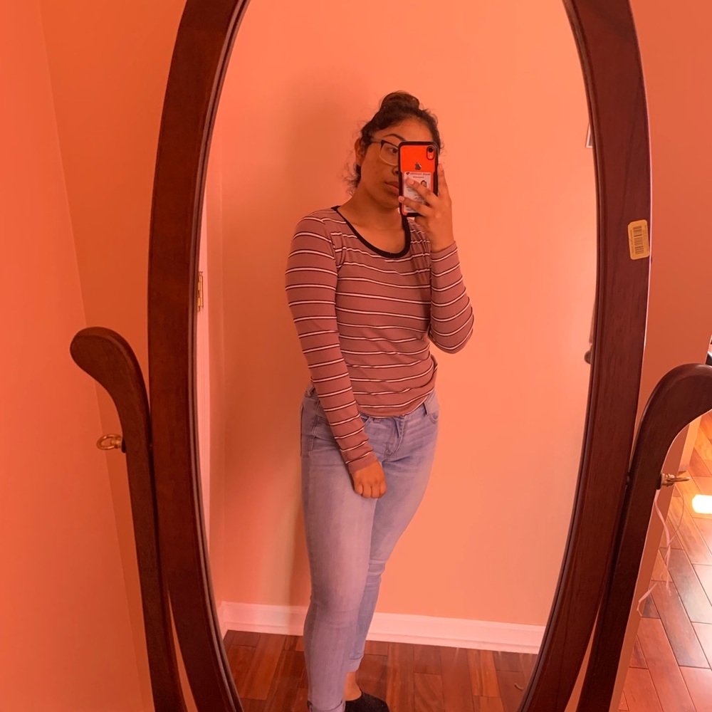 CHARLOTTE RUSSE STRIPPED TOP!